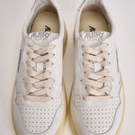 Sneakers donna Medalist low in pelle bianca AULW LL15 AUTRY 