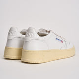 Sneakers donna Medalist low in pelle bianca AULW LL15 AUTRY 