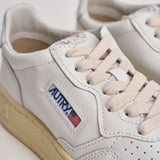 Sneakers donna Medalist low in pelle bianca AULW LL15 AUTRY 