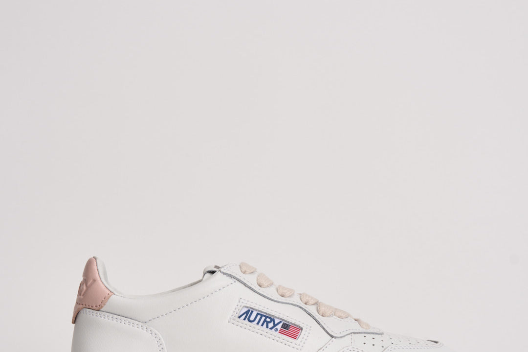 Sneakers Medalist Low donna bianca e rosa AULW LL16 AUTRY 