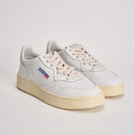 Sneakers Medalist Low donna bianca e rosa AULW LL16 AUTRY 
