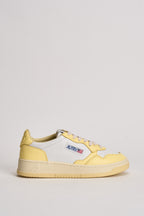 Sneakers donna Medalist gialla AULW WB63 AUTRY 