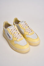 Sneakers donna Medalist gialla AULW WB63 AUTRY 