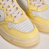 Sneakers donna Medalist gialla AULW WB63 AUTRY 