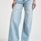 Jeans donna flare D-Akemi 1978 in denim chiaro A03624 0ADBJ01 DIESEL 