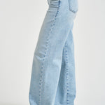 Jeans donna flare D-Akemi 1978 in denim chiaro A03624 0ADBJ01 DIESEL 