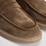 Mocassino uomo in suede tortora 2405 VISONEM08 DOUCAL'S 