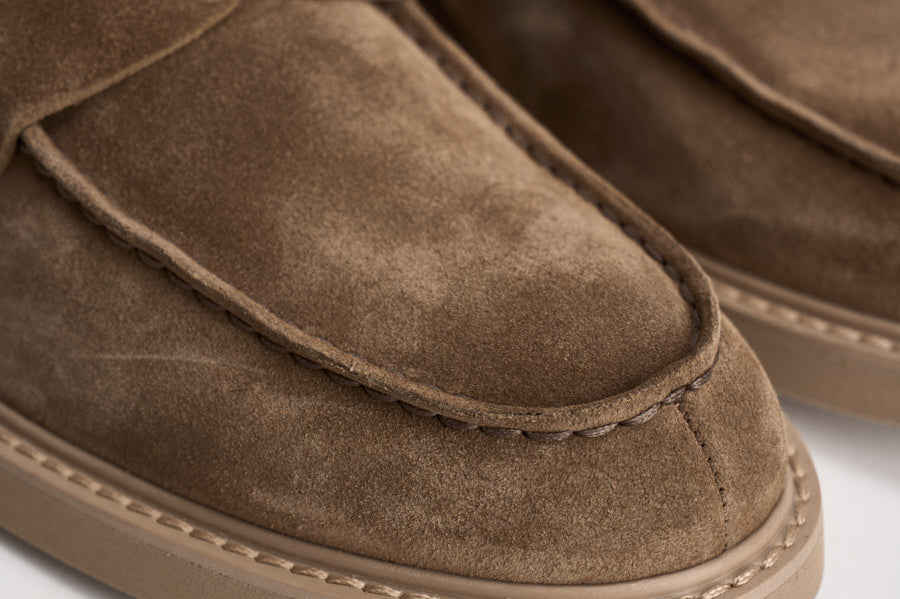 Mocassino uomo in suede tortora 2405 VISONEM08 DOUCAL'S 