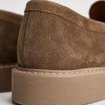 Mocassino uomo in suede tortora 2405 VISONEM08 DOUCAL'S 