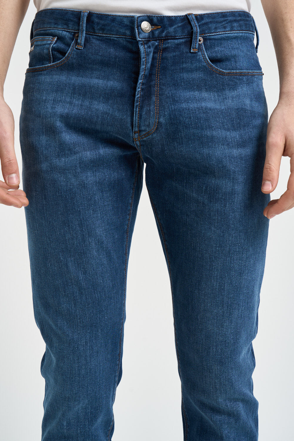 Jeans uomo skinny in denim blu EM000121 AF22800MB002 EMPORIO ARMANI 