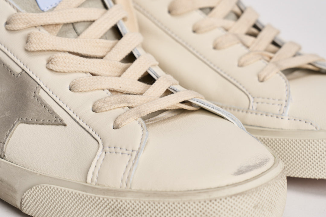 Sneakers uomo Super star bianca e grigia GMF00102 F00535911166 GOLDEN GOOSE 