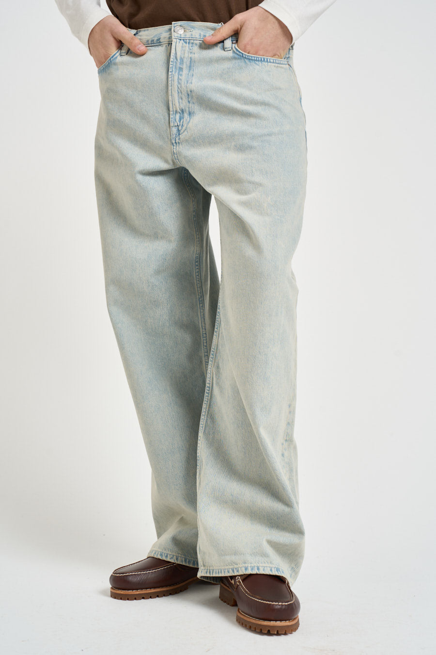 Jeans uomo wide leg in denim chiaro M26100008 PALECLOUD SAMSØE SAMSØE 
