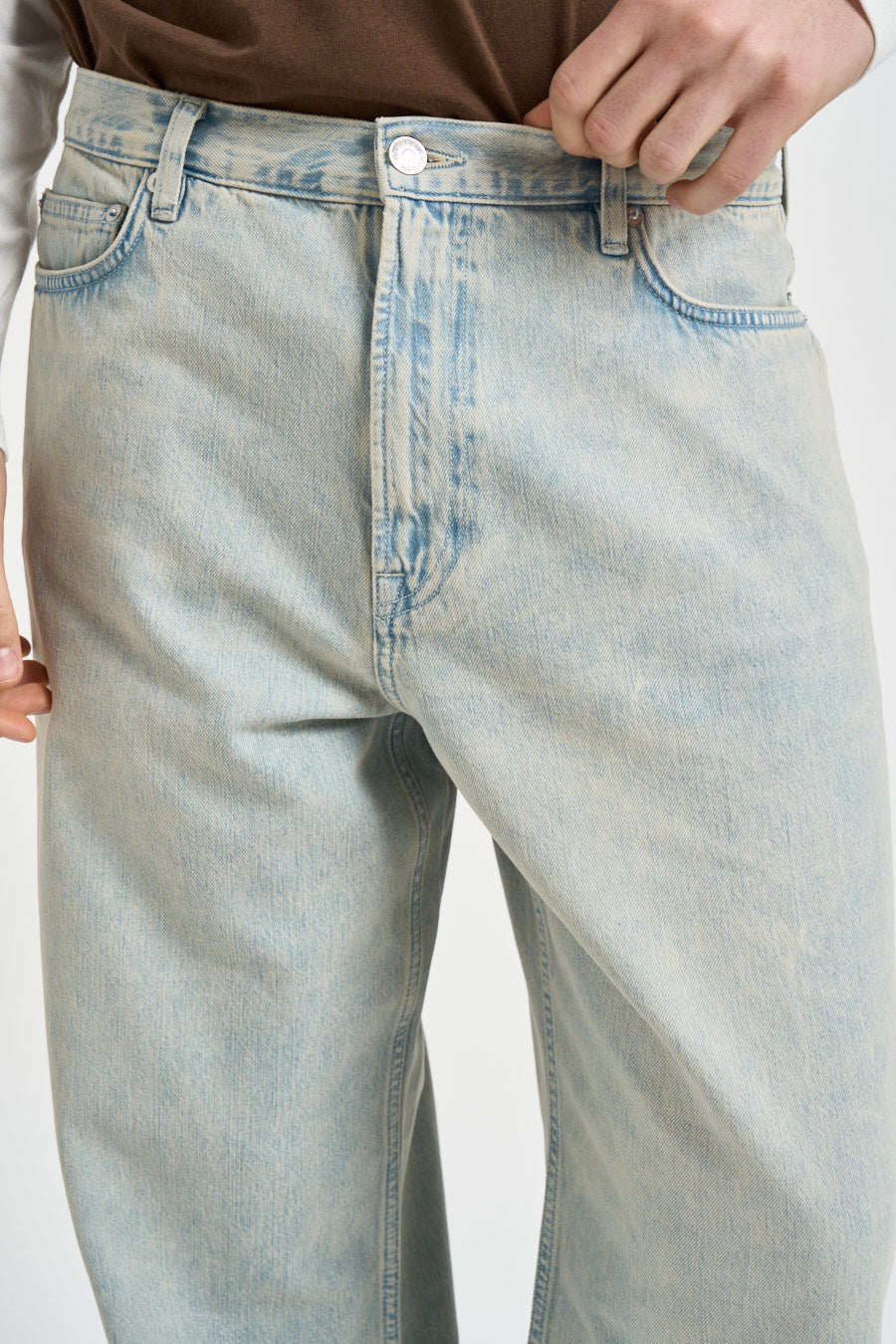 Jeans uomo wide leg in denim chiaro M26100008 PALECLOUD SAMSØE SAMSØE 