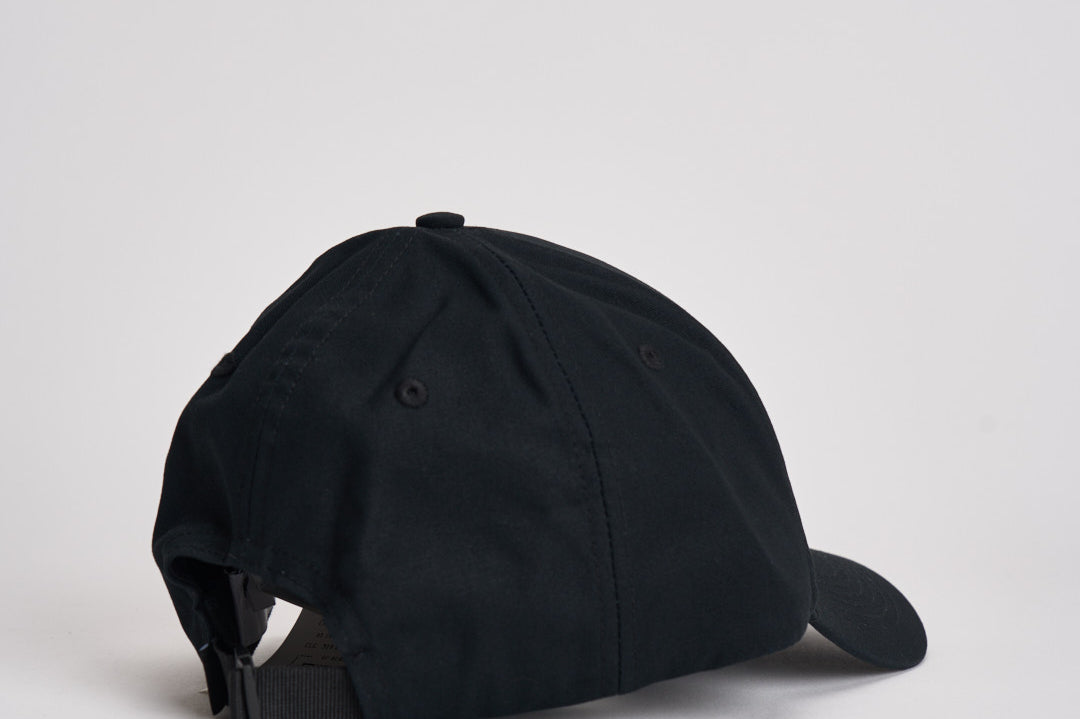 Cappello uomo con ricamo nero 9100013 S0248V0029 STONE ISLAND 
