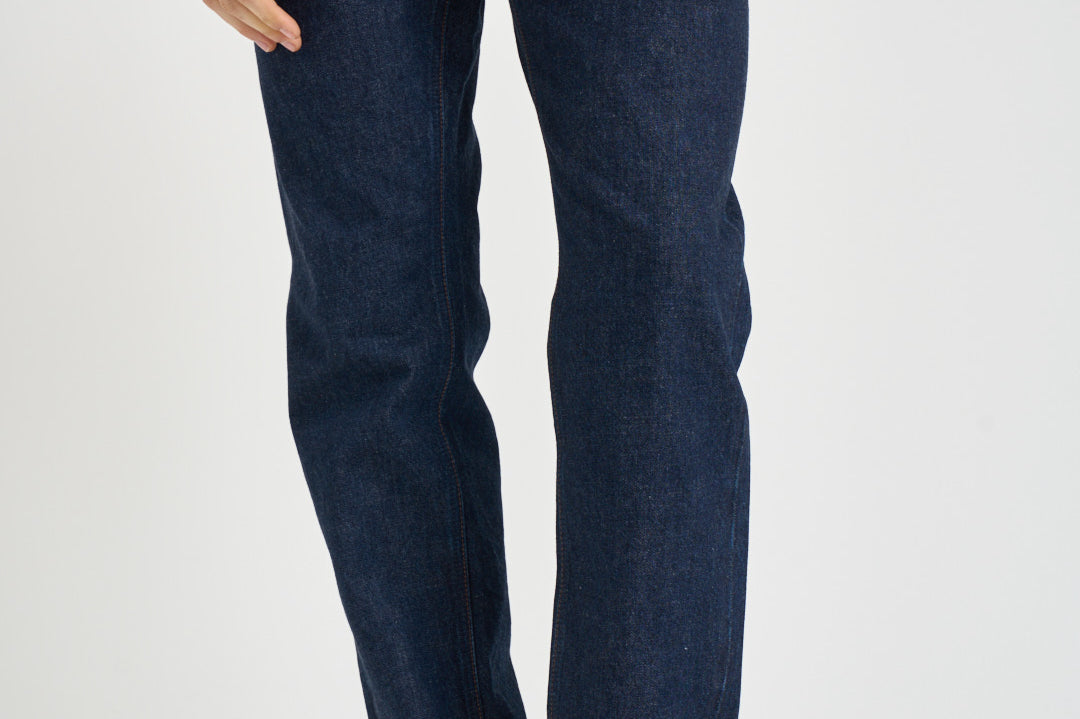 Jeans uomo dritto in denim scuro J100005 S00J7VJ201 STONE ISLAND 
