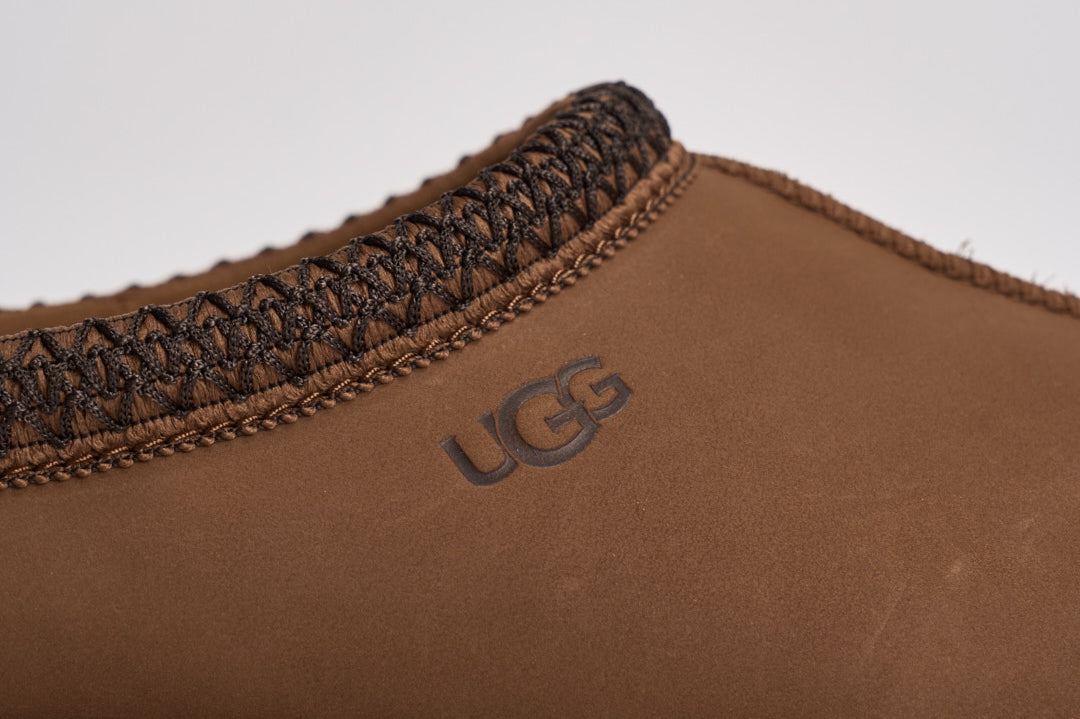 Scarpa Tasman Nubuck uomo 1175070 DKC UGG 
