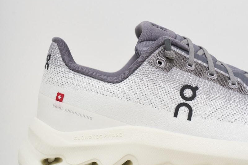 Sneakers uomo Cloudtilt bianche e grigie 3ME10103247 IVORY ON RUNNING 