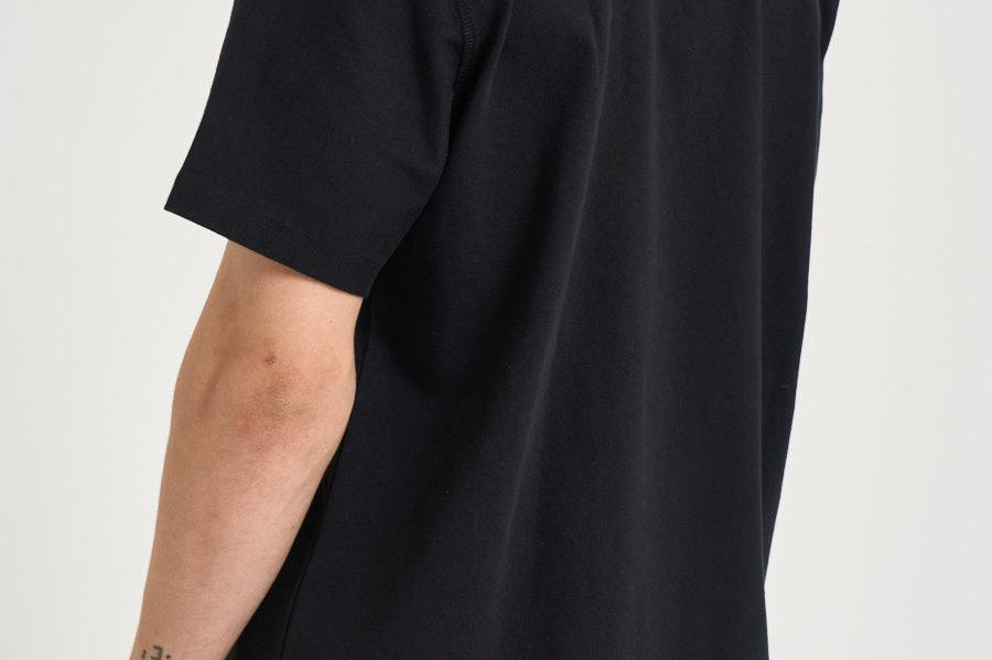 T-shirt uomo girocollo nera 125T 1 ARTE ANTWERP 