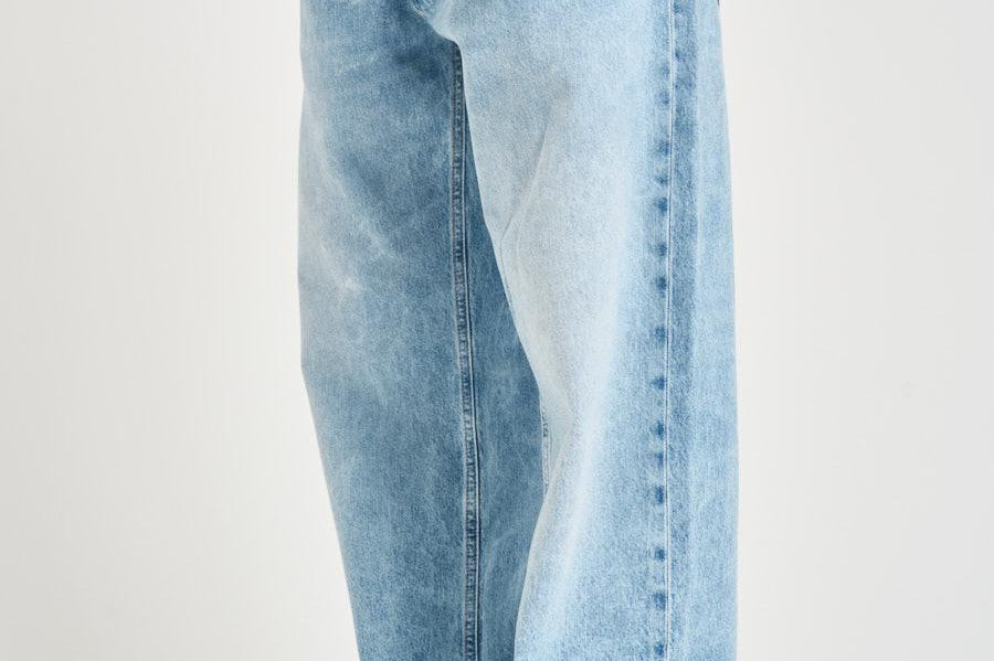 Jeans uomo in denim chiaro WILLECO ARIDBLUE ICON DENIM 