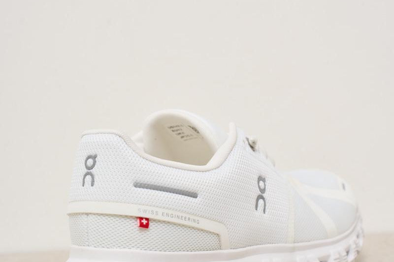 ON RUNNING 3MF10071200WHITE WHITE