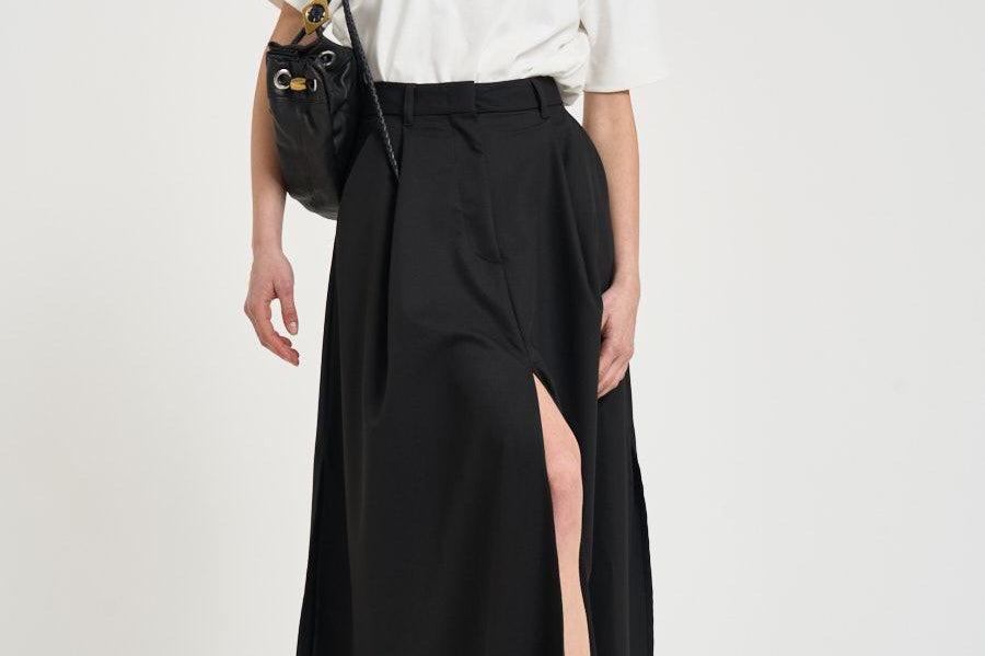 Gonna donna Daisy nera 9007 T0162BLACK THE LATEST 