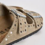 Sandalo donna beige effetto suede  con borchie 1029390 TAUPE BIRKENSTOCK 