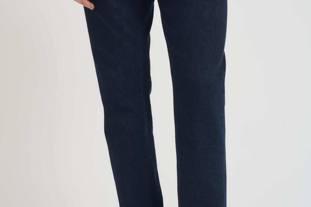 Pantalone uomo dritto in denim scuro J100007S0J12 VJ201 STONE ISLAND 