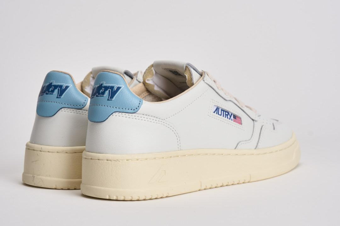 Sneakers Medalist Low in pelle donna AULW TB01 AUTRY 