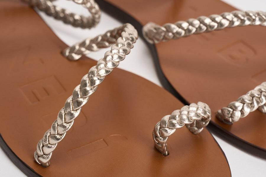 Sandali donna infradito oro intrecciato Q4.4Y0 PLATINUM MANEBI' 