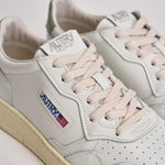 Sneakers uomo Medalist Low bianca e grigia AULM LL11 AUTRY 