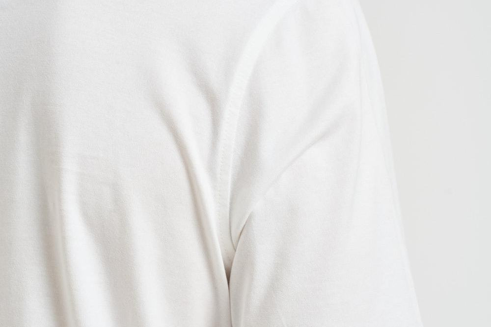 T-shirt uomo girocollo bianca EM004583 AF13669M0307 EMPORIO ARMANI 