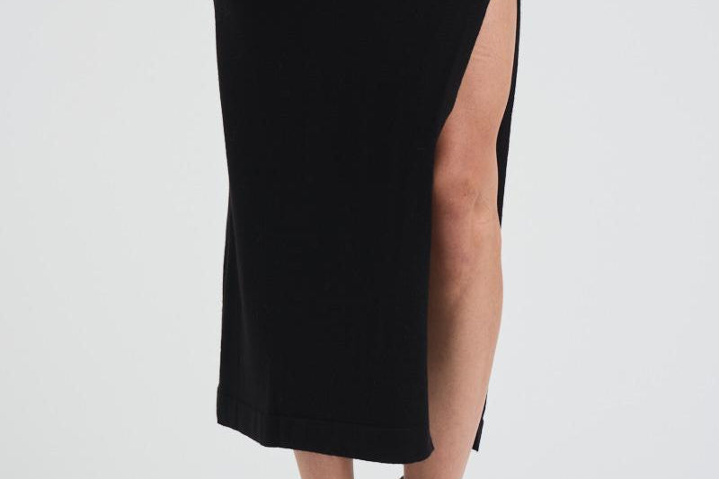 Abito donna lungo con spacco nero D550909 LIME013NERO P.a.r.o.s.h. 