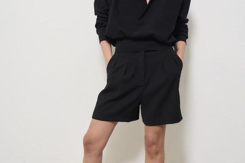 Maglia donna con incrocio nera F5SG30 Y69 LIVIANA CONTI 