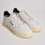 Sneakers uomo Medalist Low nera e bianca AULM ML02 AUTRY 