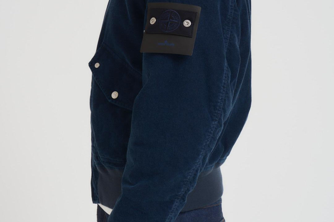 Giacca uomo a costine blu scuro 4100123S0J10 V0021 STONE ISLAND 