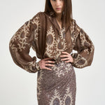 Blusa donna con stampa floreale marrone S1163 116 BAZAR DELUXE 
