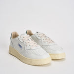 Sneakers uomo Medalist Low bianca e verde AULM BJ02 AUTRY 