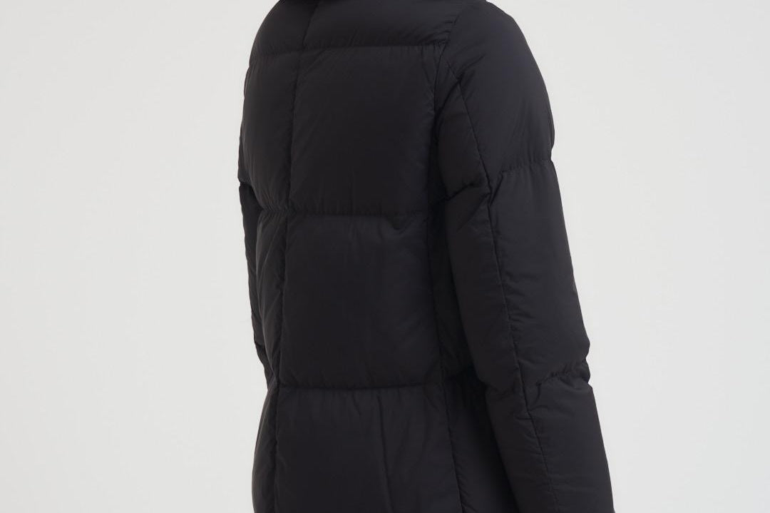 Piumino donna midi trapuntato nero PI001959D 9300 HERNO 