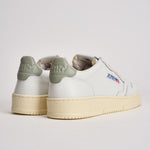 Sneakers uomo Medalist Low bianca e grigia AULM LL11 AUTRY 