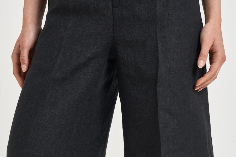 Bermuda donna in lino nero JOSEPHINE 10 BRIGLIA 