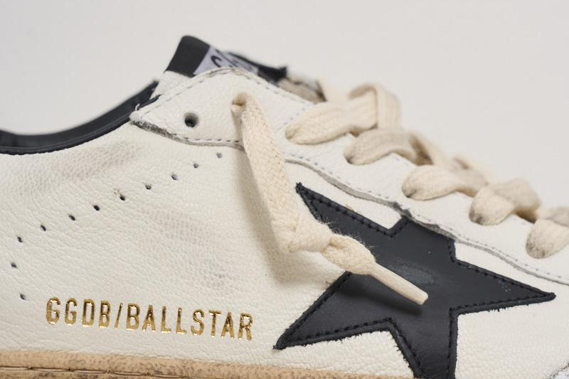 Sneakers uomo Ball Star con talloncino nero GMF00117 F00377110283 GOLDEN GOOSE 