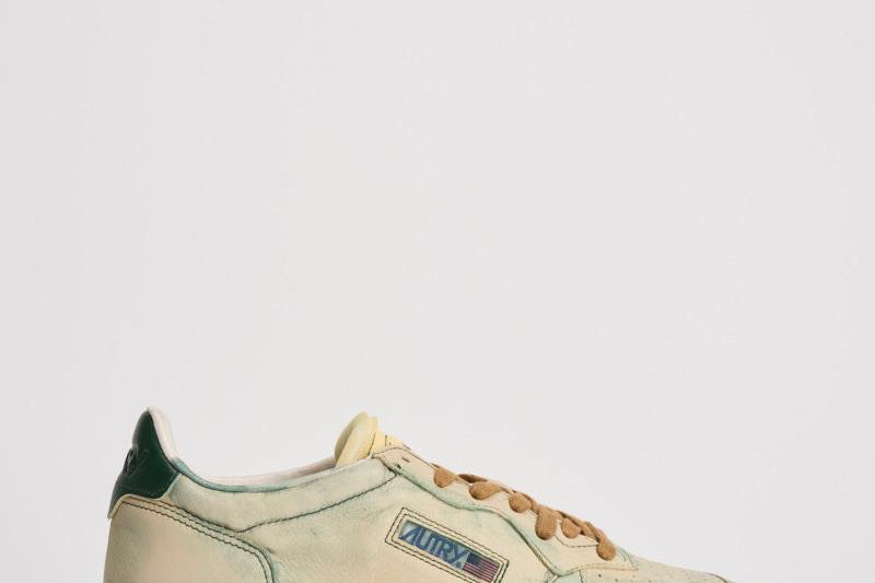Sneakers uomo Medalist low vintage AVLM ED02 AUTRY 
