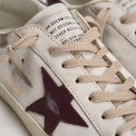 Sneakers uomo Super-star bianca e bordeaux GMF00101 F00811410350 GOLDEN GOOSE 