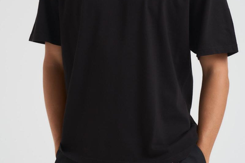 T-shirt uomo girocollo nera OCM41114 BLACK REPRESENT 