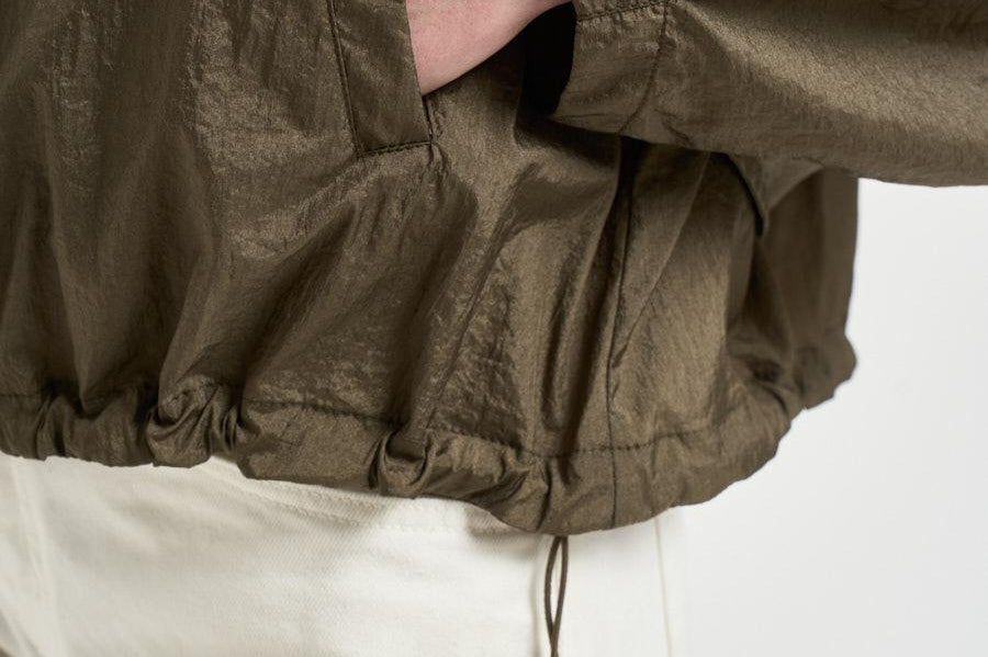 Giubbotto donna in tessuto tecnico verde oliva GI000356D 127017730 HERNO 