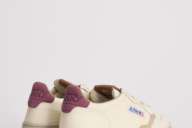 Sneakers donna Medalist panna, beige e bordeaux AULW NE10 AUTRY 