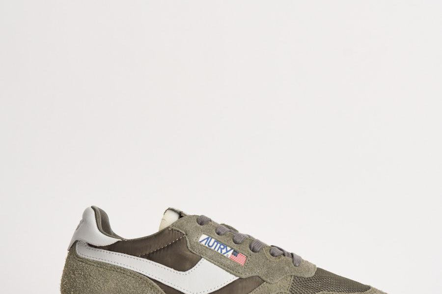 Sneakers uomo reelwind low verde militare WWLM UT52 AUTRY 