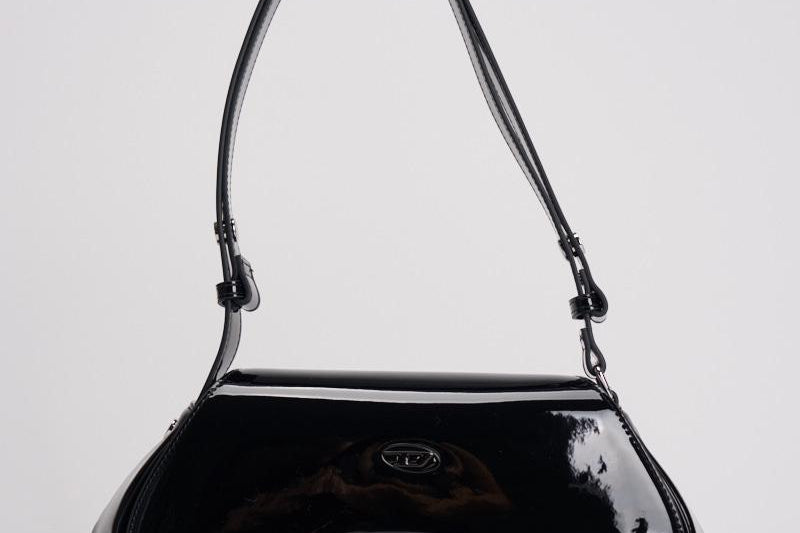 Borsa donna Play nera lucida X10221 P6255HA881 DIESEL 