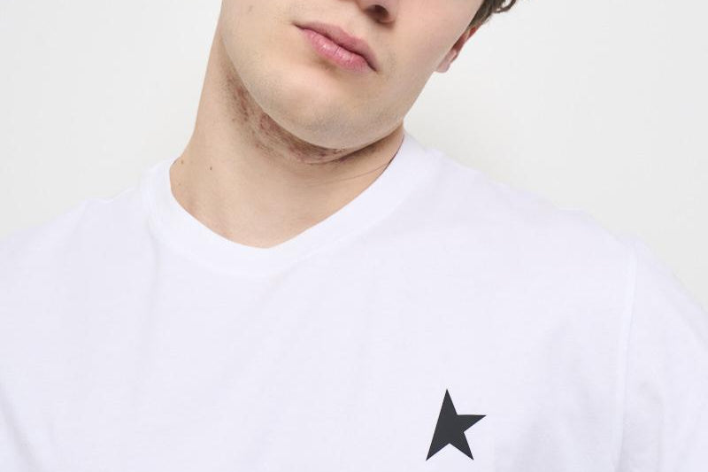 T-shirt uomo girocollo bianca GMP01220 P00059310364 GOLDEN GOOSE 