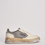Sneakers donna Medalist Low Super Vintage bianco e argento AVLW ME01 AUTRY 